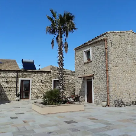 Agriturismo Baglio Del Melograno